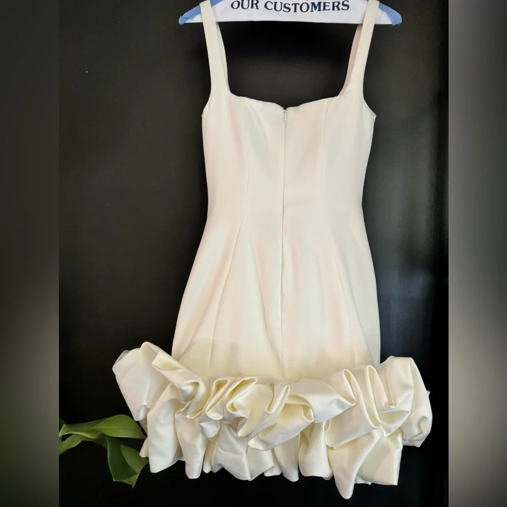 HOUSE OF CB DRESS - Picture 2 of 9